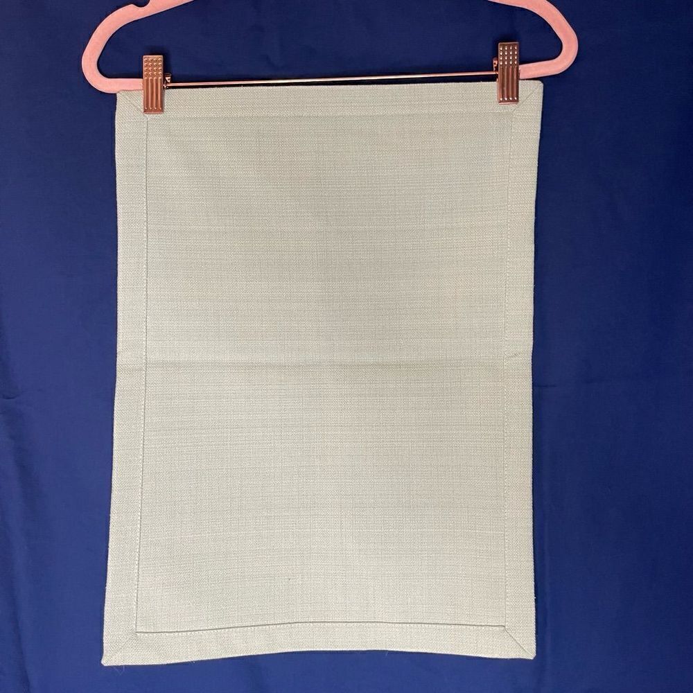 Target Threshold Table Runner + 4 Placements - Picture 6 of 8